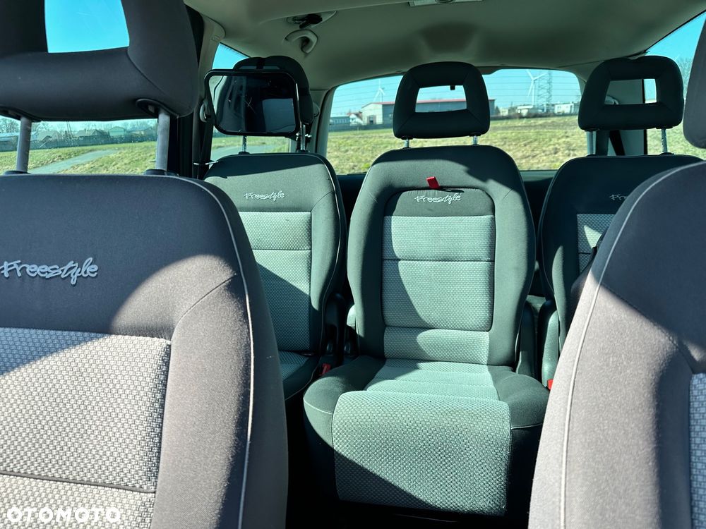 Volkswagen Sharan - 4