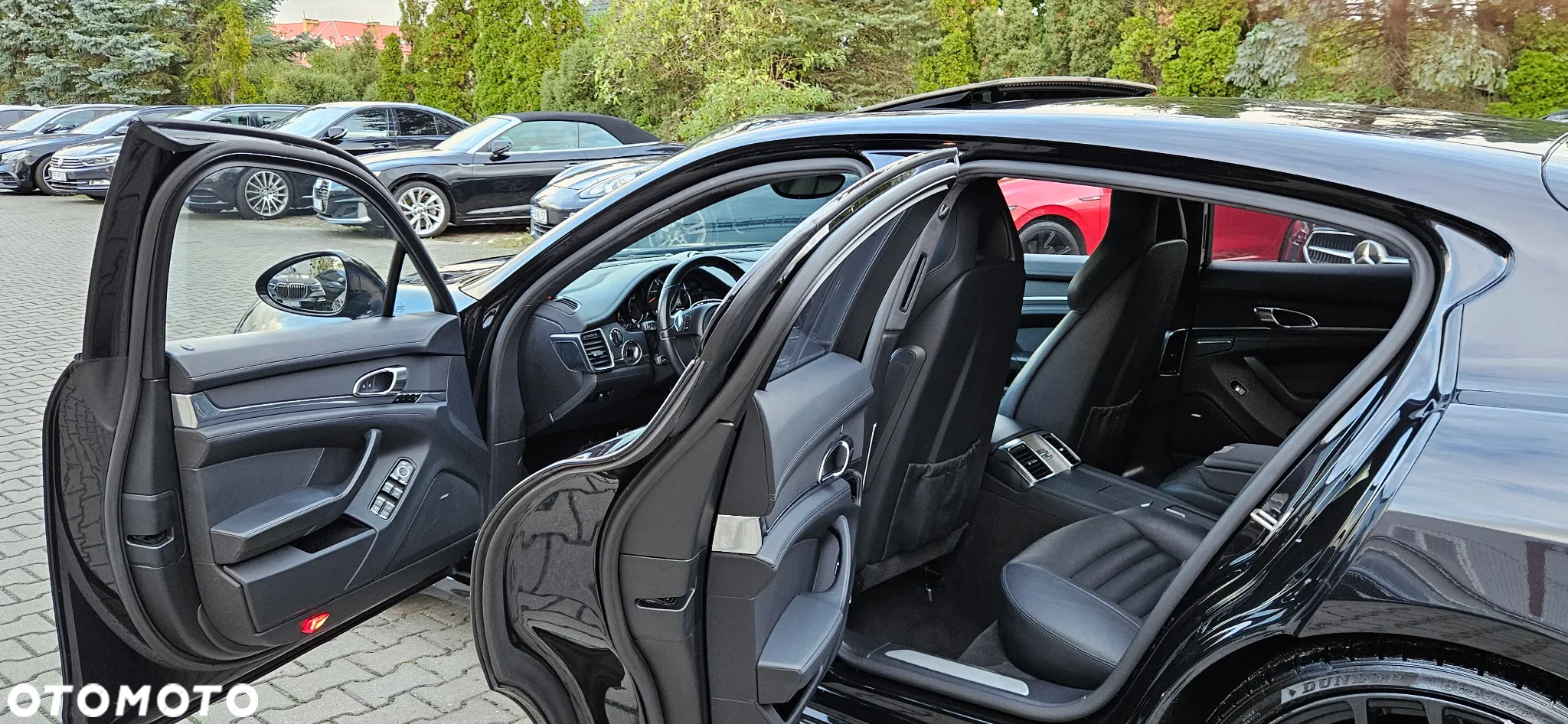 Porsche Panamera Turbo PDK - 30