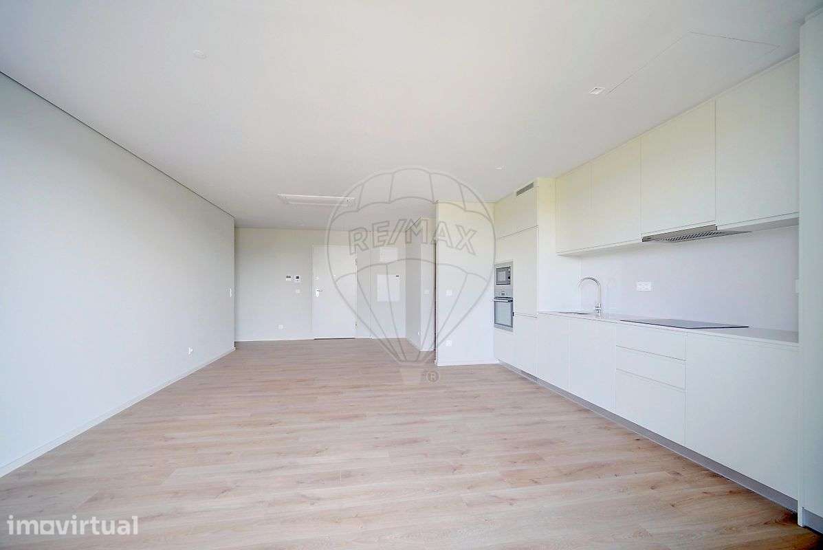 Apartamento T2 para arrendamento - Grande imagem: 2/37
