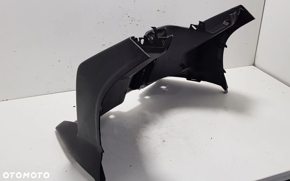 Piaggio MP3 350 HPE 18-22 Kokpit Osłona Kolan - 9