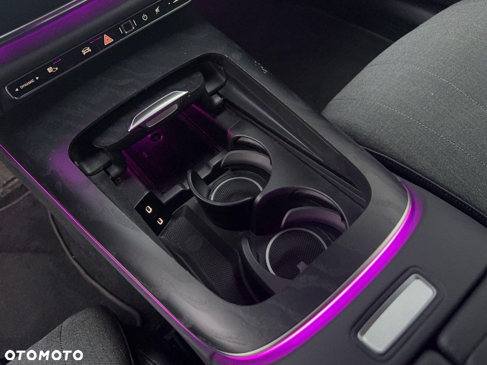 Mercedes-Benz Klasa E - 14