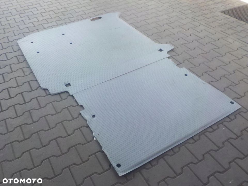 VW T4 MULTIVAN WYKŁADZINA PODŁOGA TYŁ TYLNA - 2