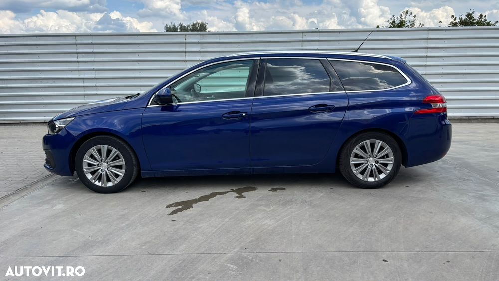 Peugeot 308 PureTech 130 GPF Stop & Start Allure Business-Paket - 14