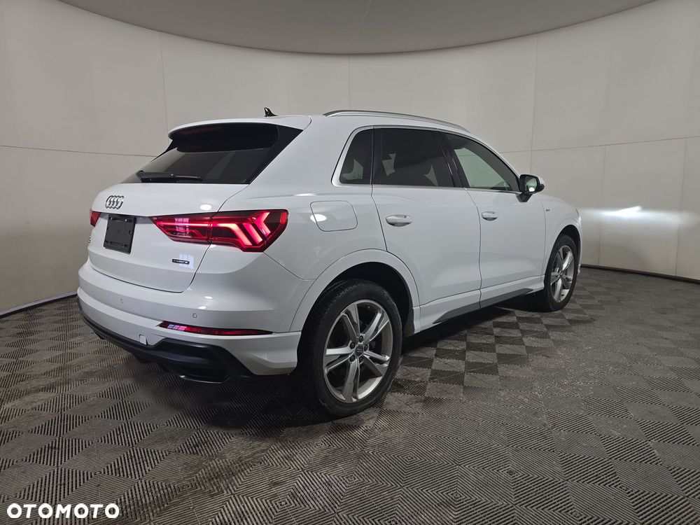 Audi Q3 45 TFSI Quattro S Line S tronic - 3