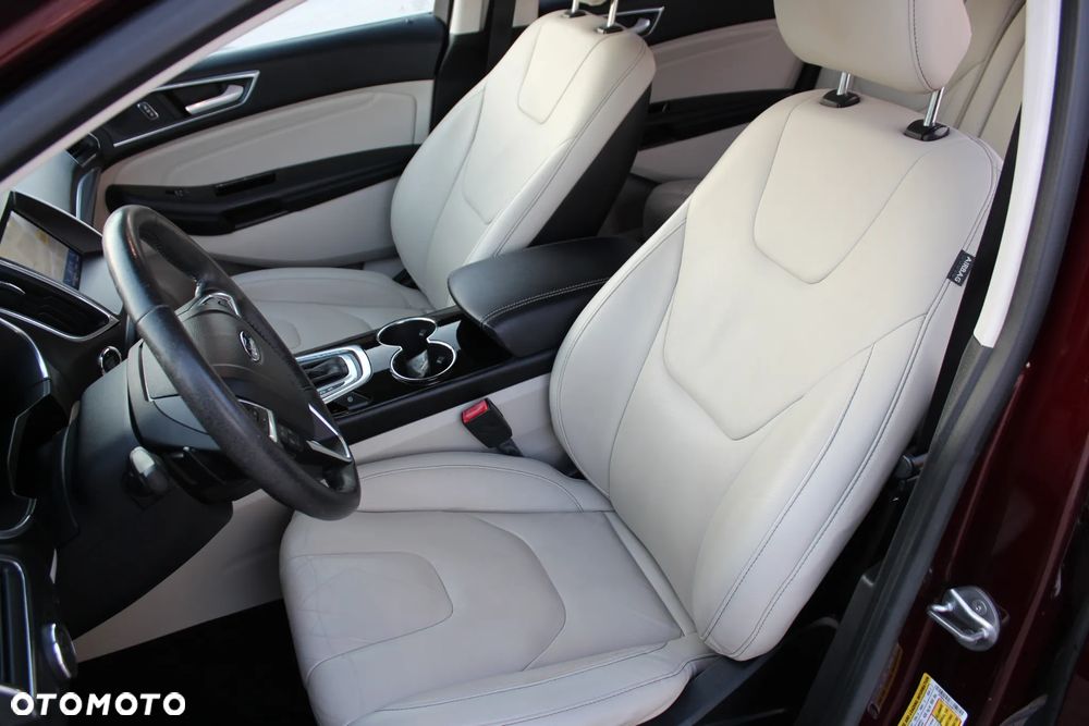 Ford Edge - 20