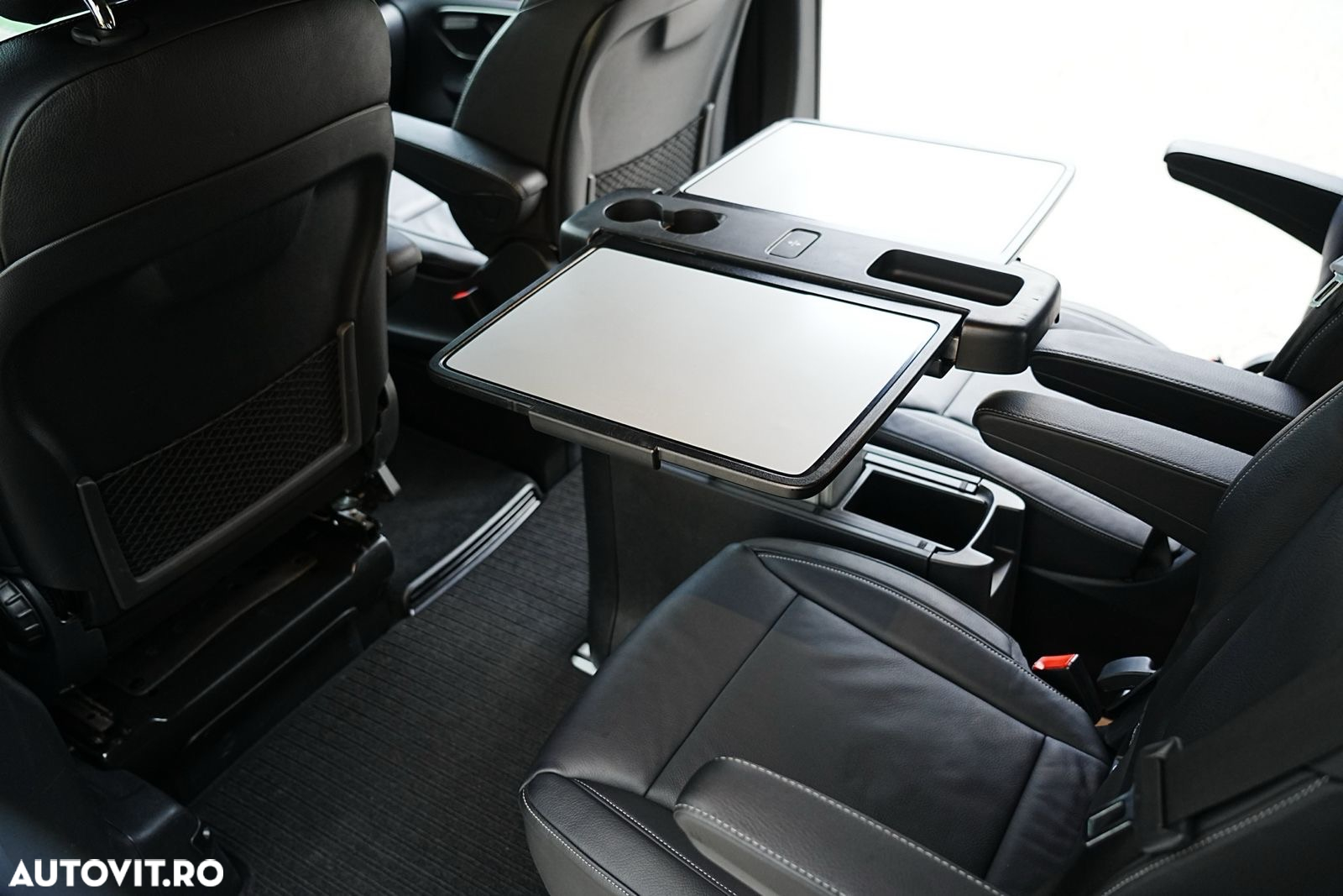 Mercedes-Benz V 220 d kompakt 9G-TRONIC Edition 2020 - 18