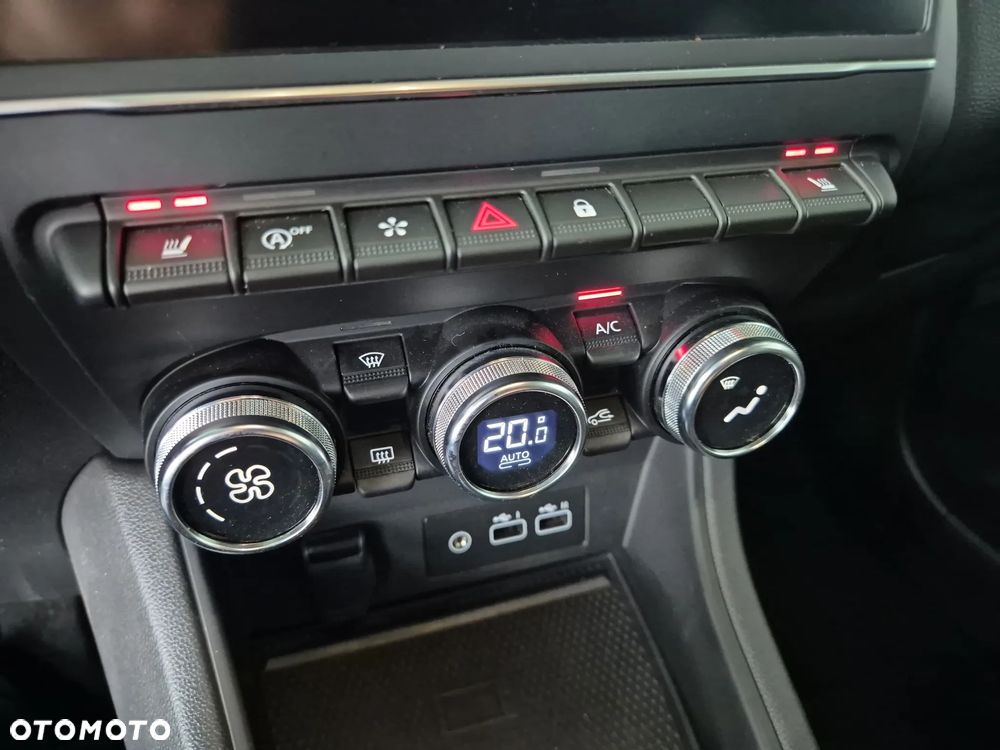 Renault Captur 1.0 TCe Techno - 18