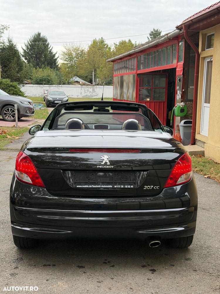 Peugeot 207 2012 photo 4