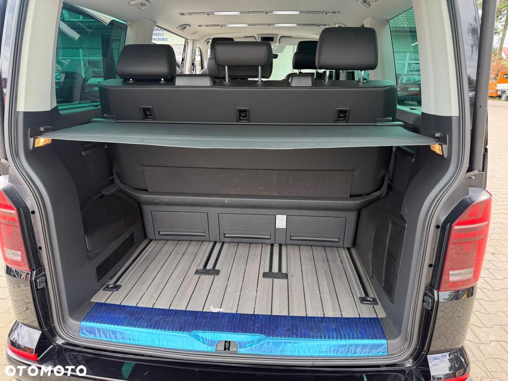 Volkswagen Multivan - 29