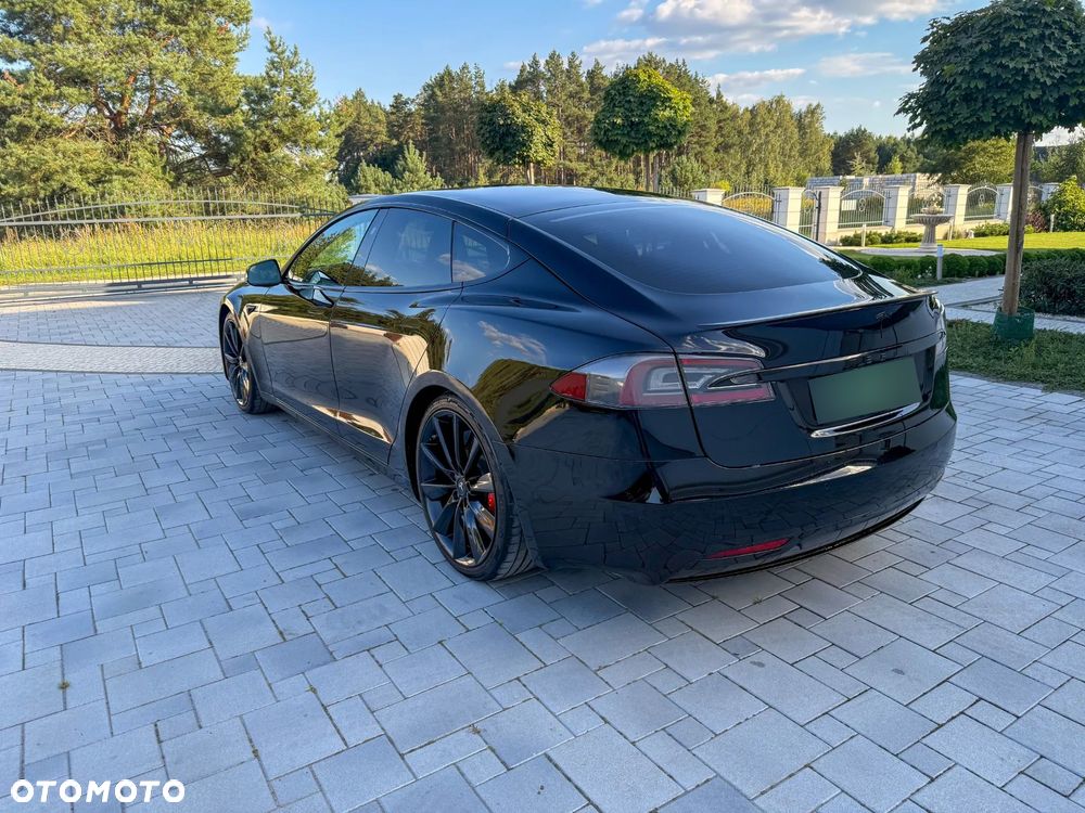 Tesla Model S Performance - 8
