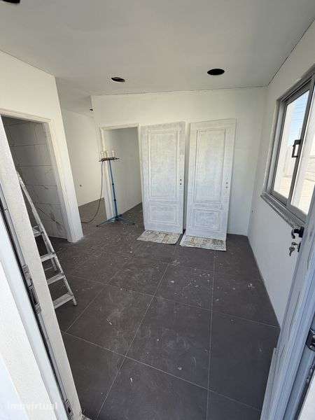 Casa T1  -  Nova - Grande imagem: 3/4