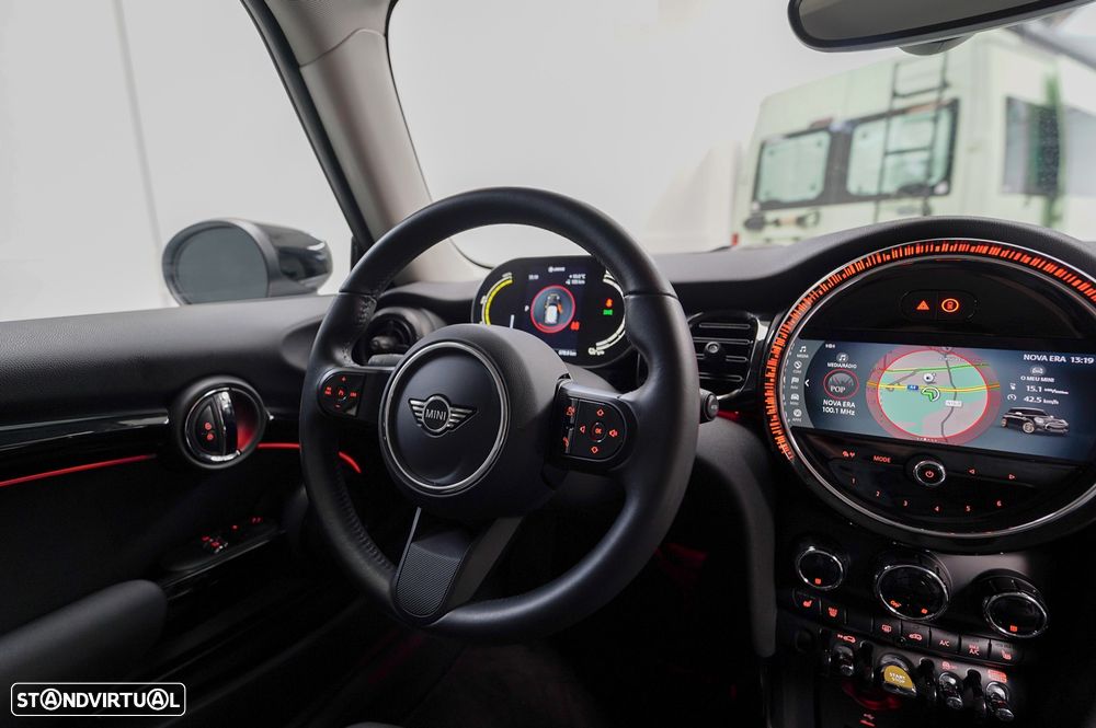 MINI 3 Portas Cooper SE Premium Essential - 10