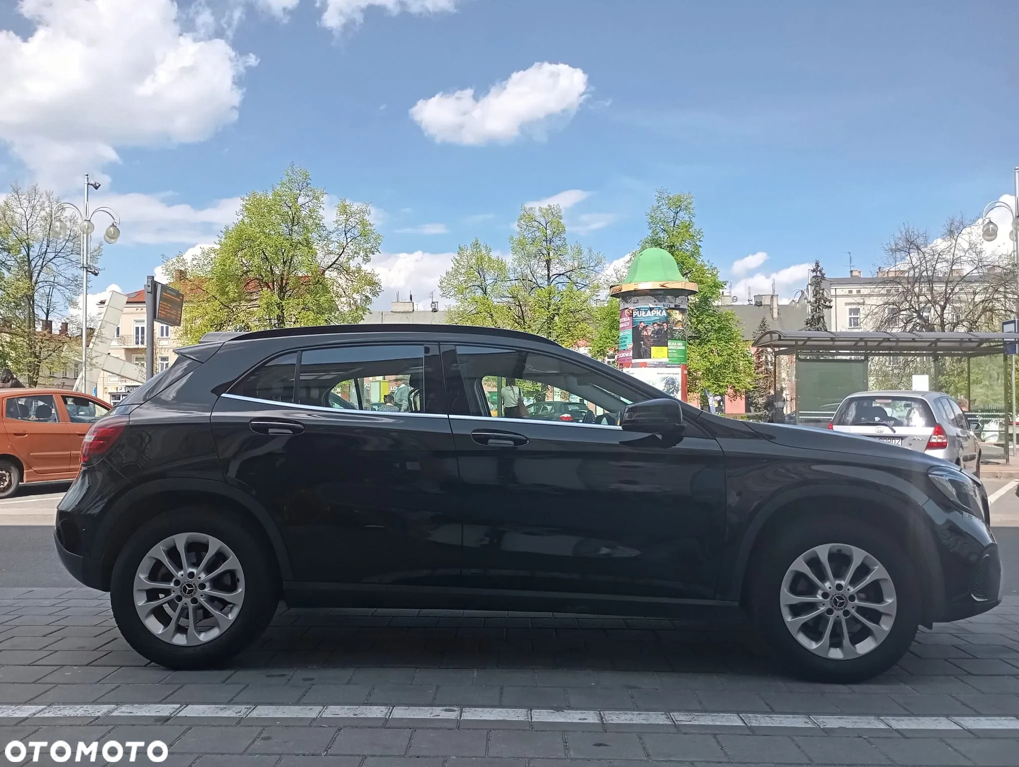 Mercedes-Benz GLA 200 7G-DCT - 7