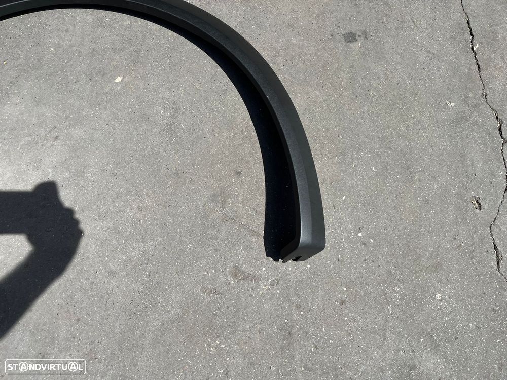 Renault Captur II - ABA GUARDA LAMAS FRENTE DIREITO - GL126 - 4