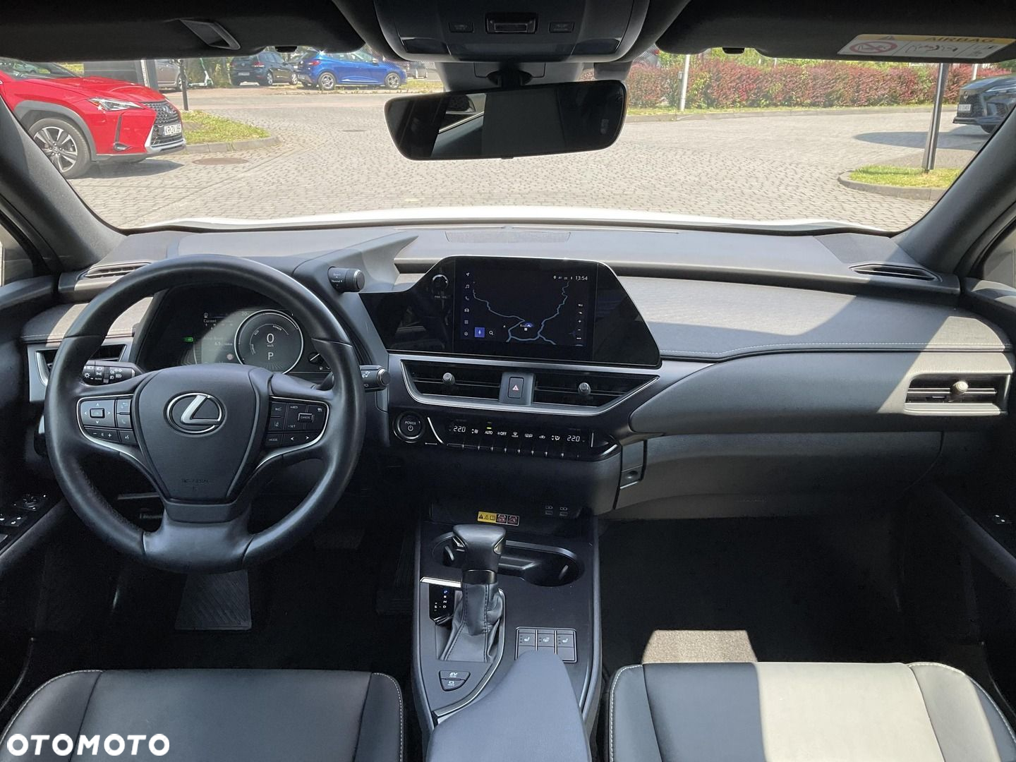 Lexus UX - 17
