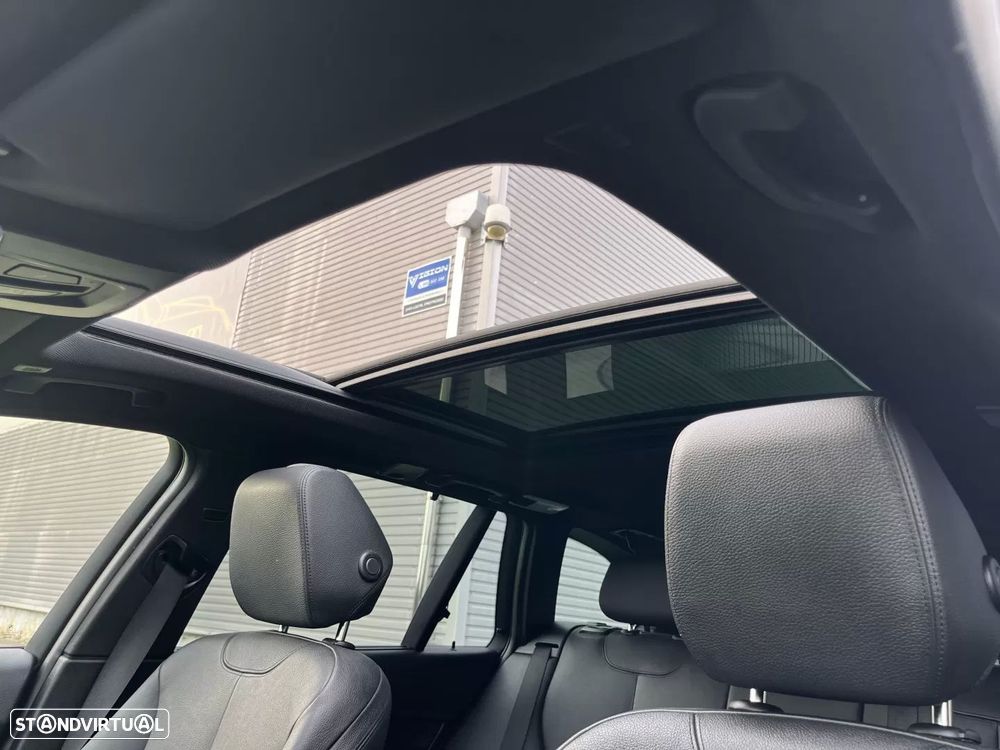 BMW 335 d Touring xDrive Pack M - 54