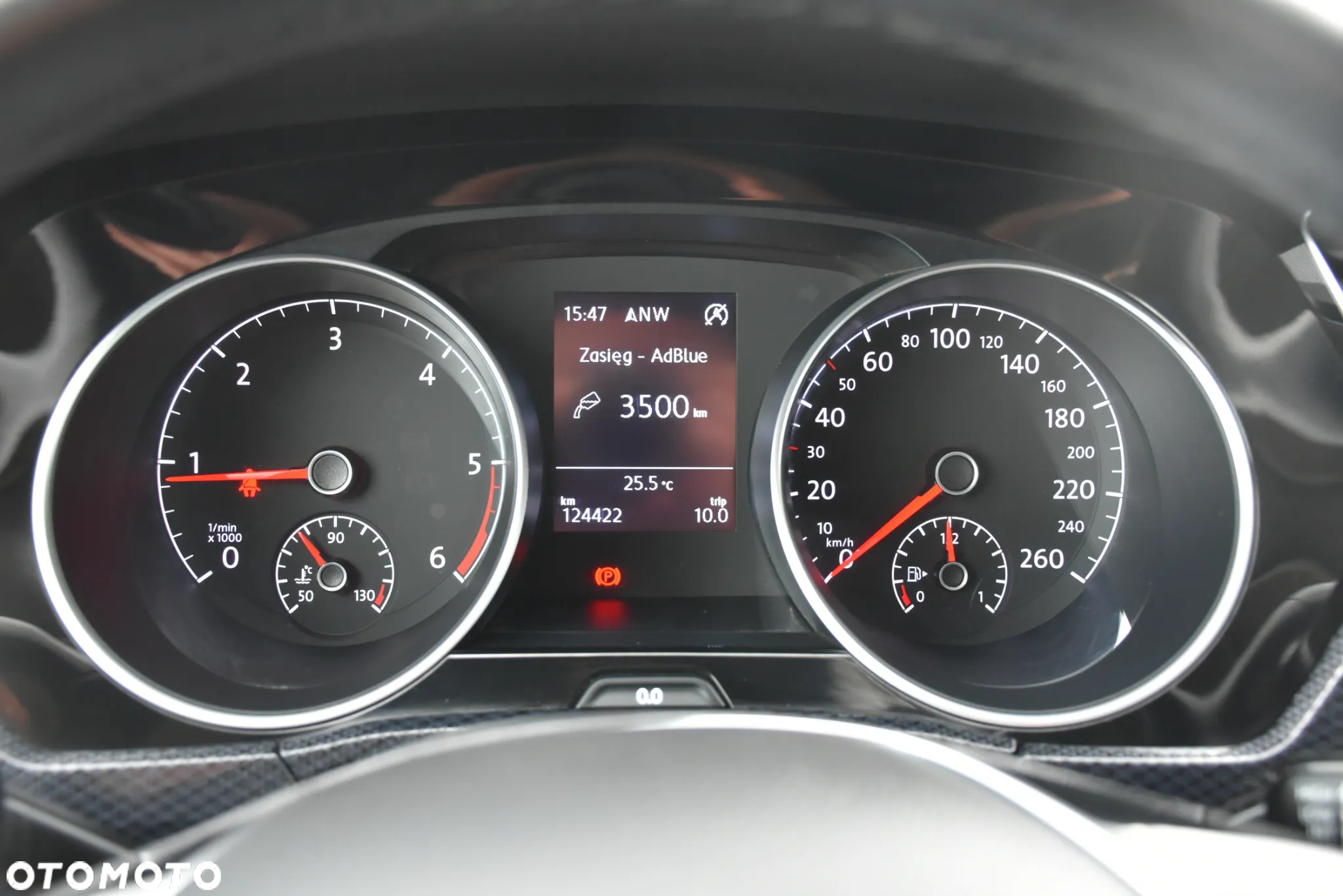 Volkswagen Touran 2.0 TDI SCR UNITED - 11