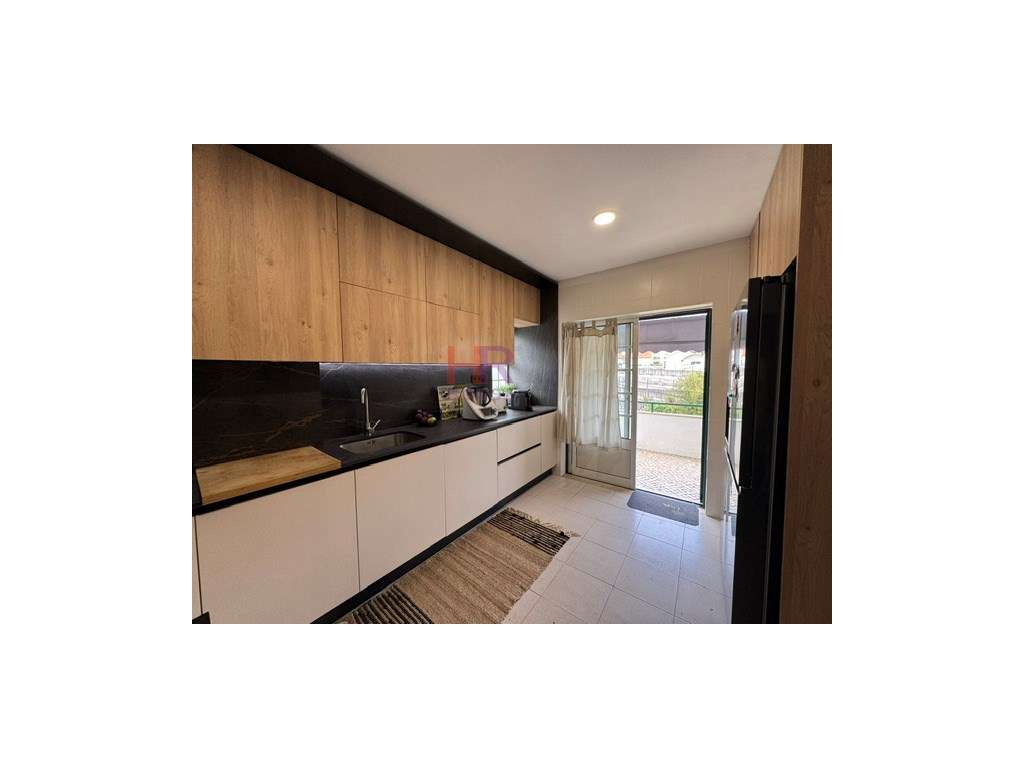 Vende-se Moradia Isolada M4+1 com garagem e jardim. - Grande imagem: 5/51