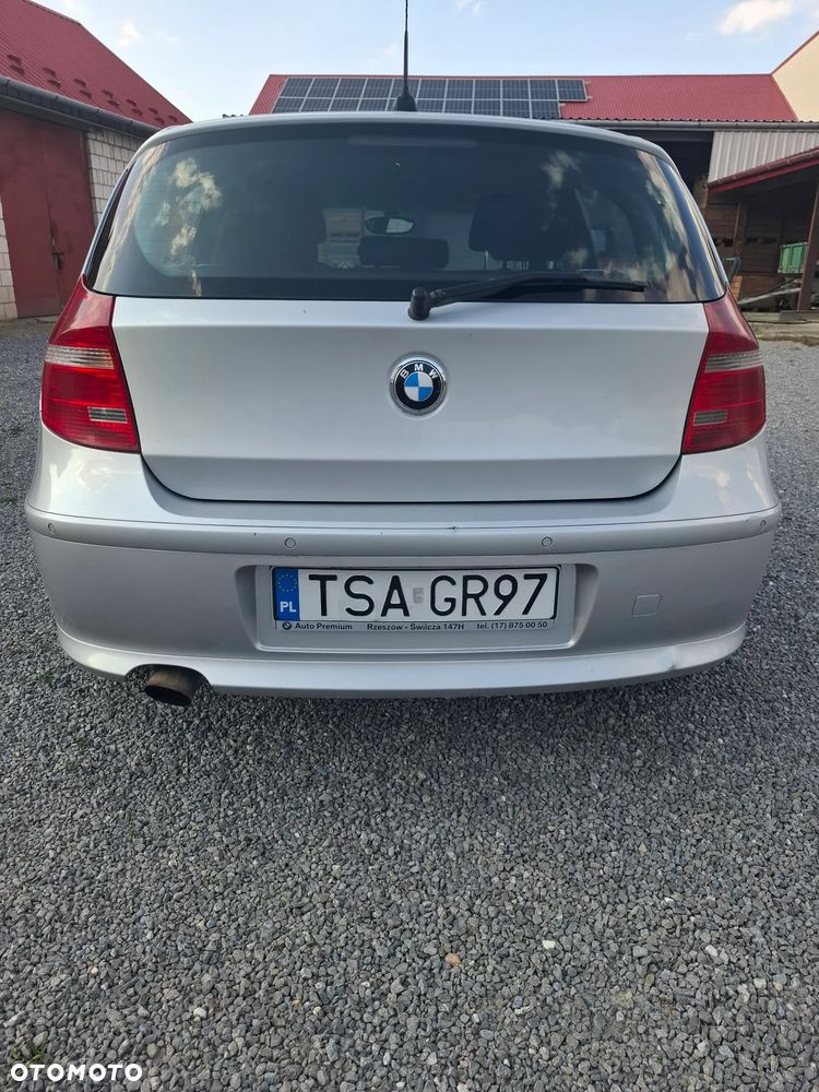 BMW Seria 1 118d - 4