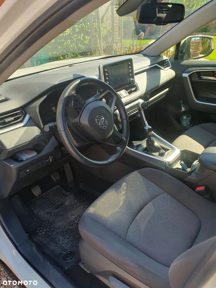 Toyota RAV4 2.0 Comfort 4x2 - 2