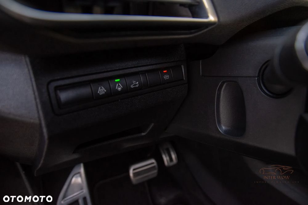 Peugeot 5008 2.0 BlueHDi GT Pack S&S EAT8 - 31