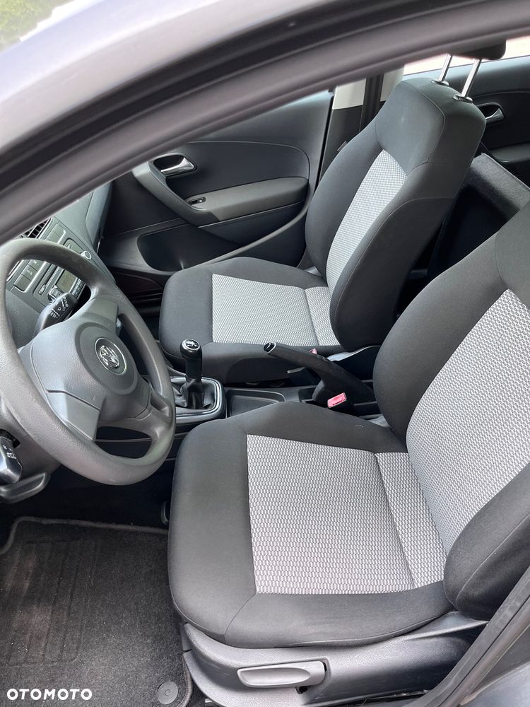 Volkswagen Polo - 10