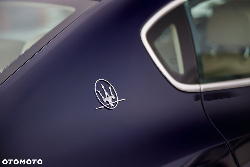 Maserati Quattroporte GranLusso S - 37