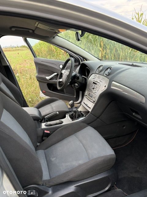 Ford Mondeo 2.0 TDCi Titanium - 7