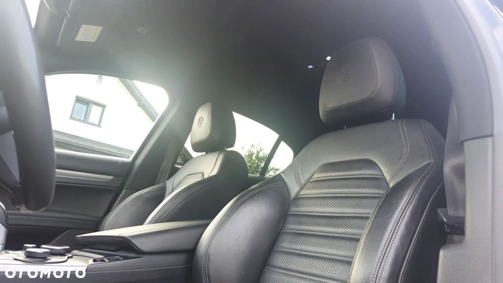 Alfa Romeo Stelvio 2.0 Turbo B-Tech Edition Q4 - 22
