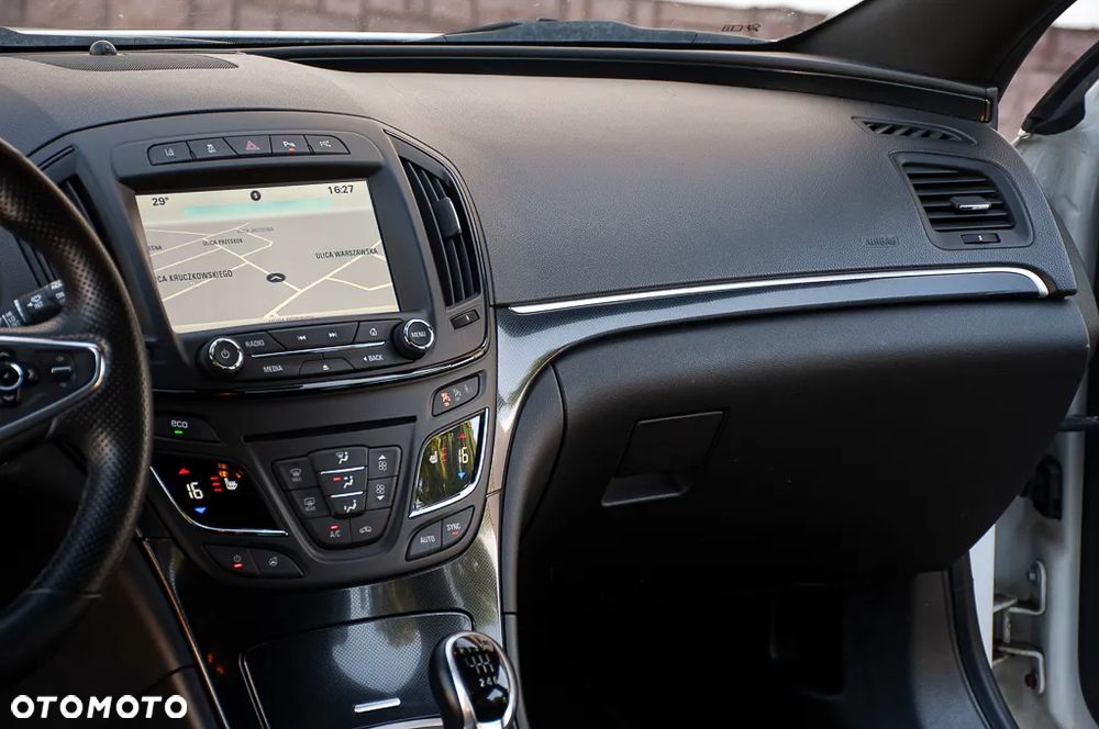 Opel Insignia 2.0 CDTI Executive S&S - 26