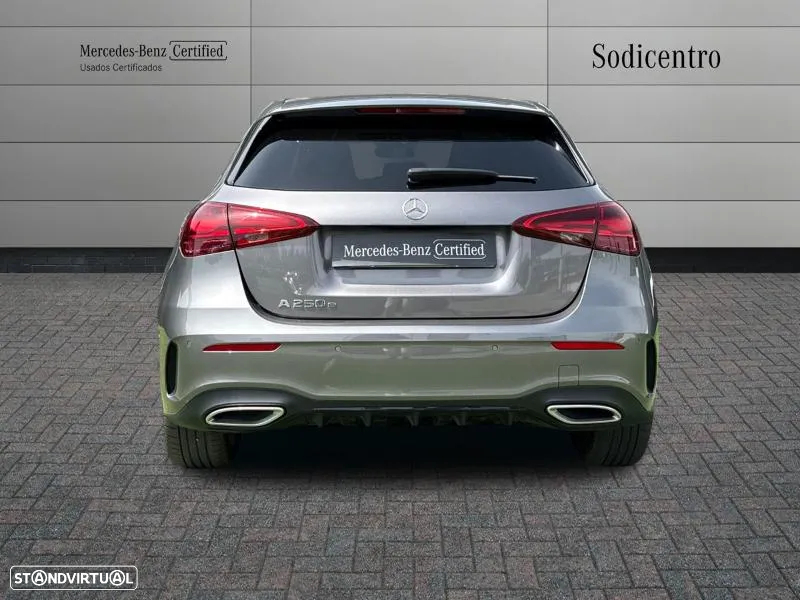 Mercedes-Benz A 250 e - 6