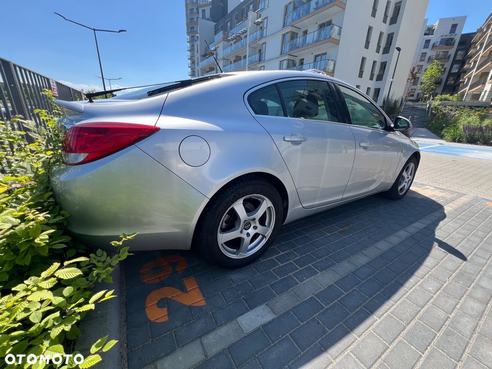 Opel Insignia 1.8 - 3
