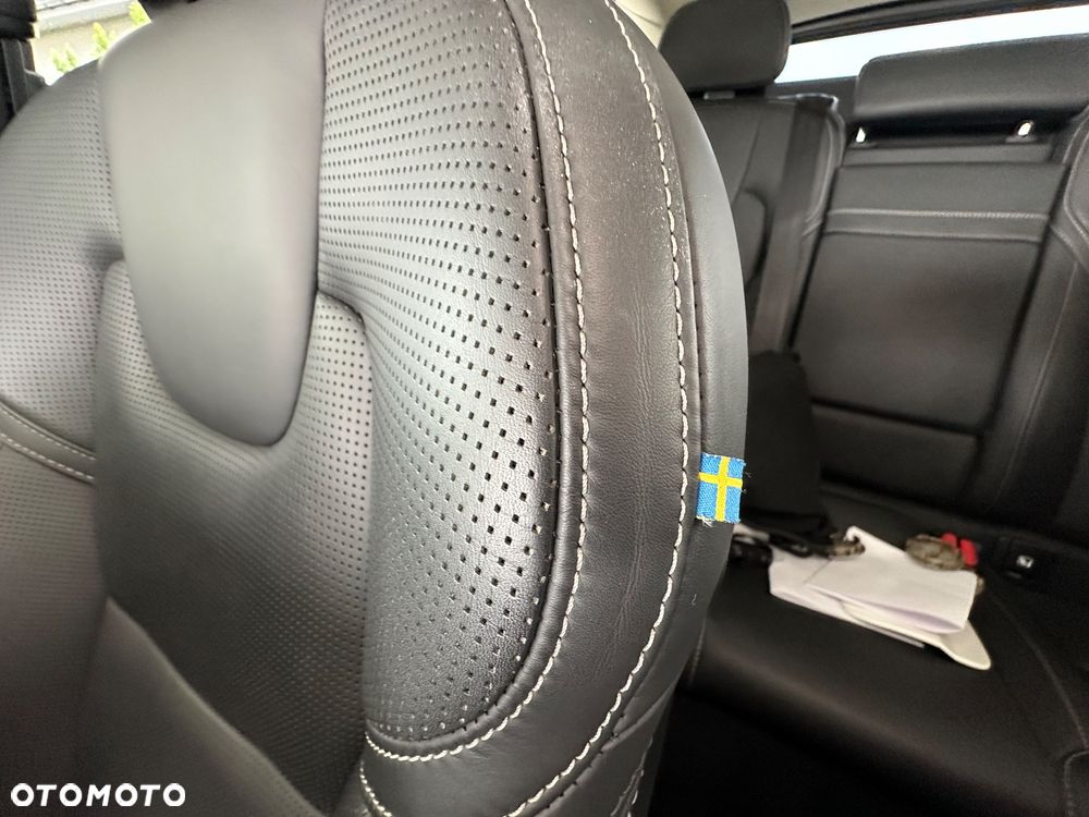 Volvo XC 60 D4 SCR AWD Inscription - 35