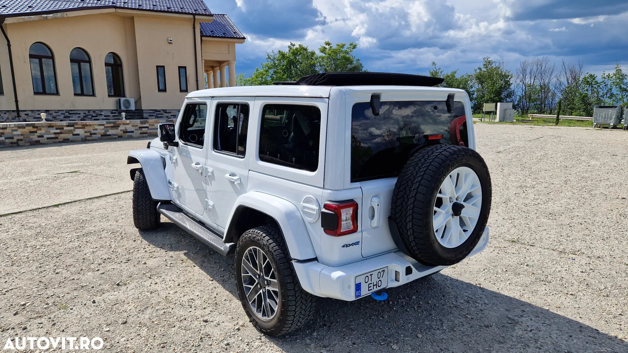 Jeep Wrangler - 3