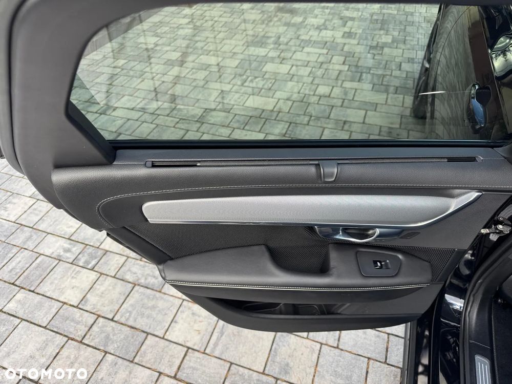 Volvo V90 B5 B Ultimate Dark - 39