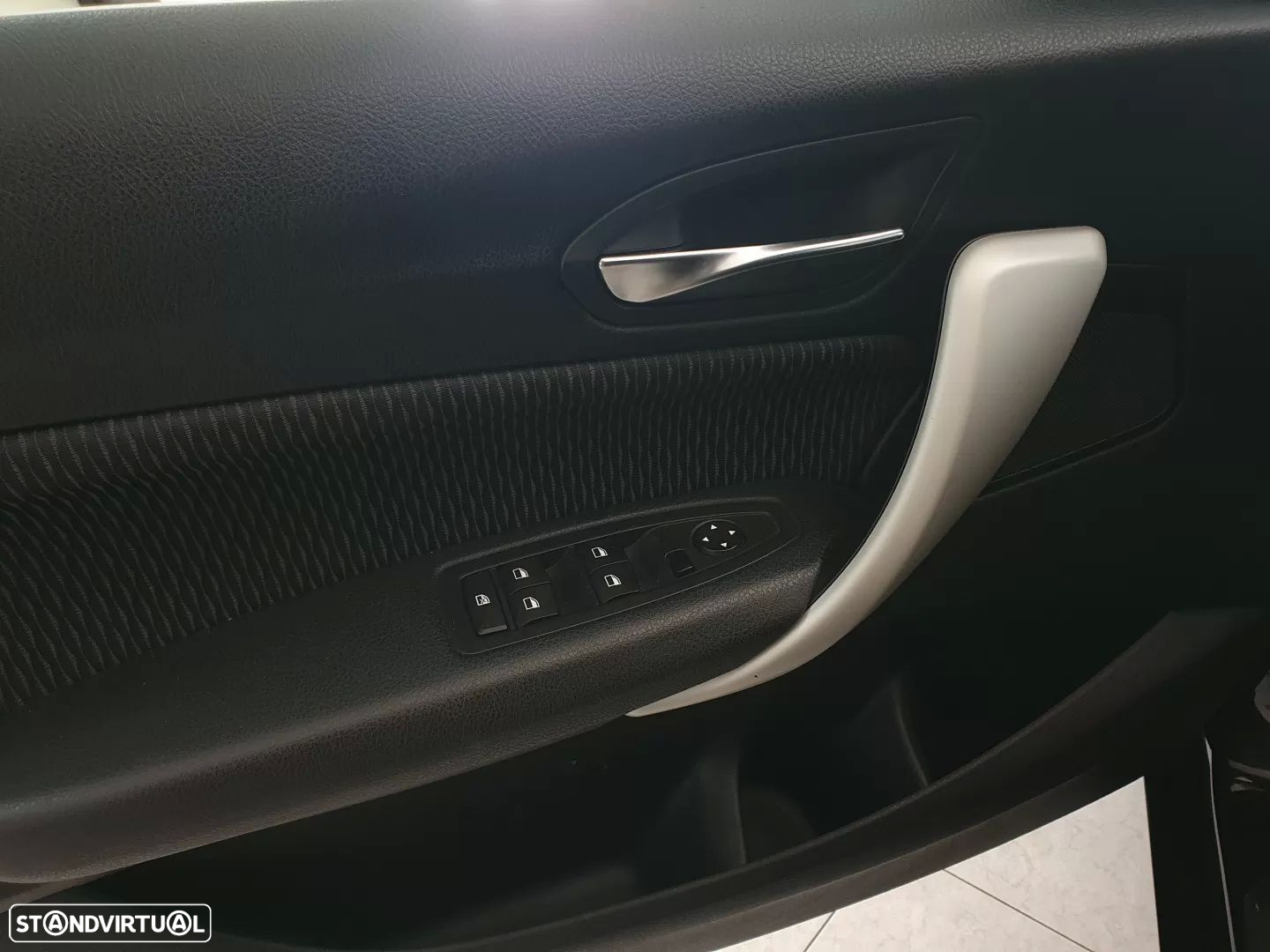 BMW 116 d EfficientDynamics - 4