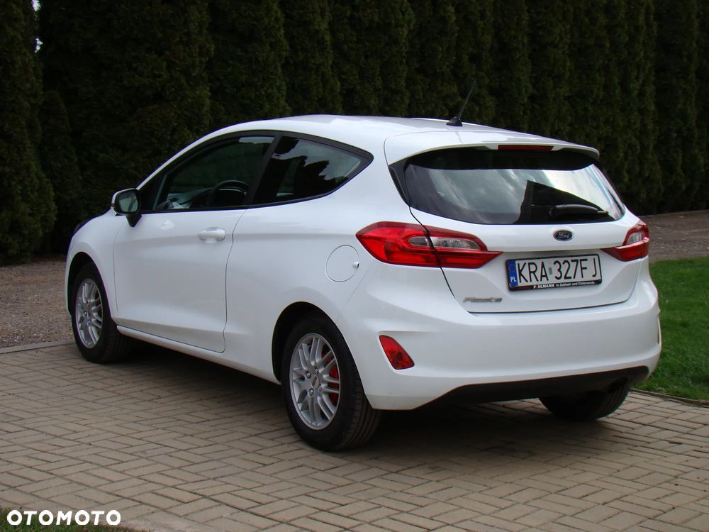 Ford Fiesta 1.1 S&S COOL&CONNECT - 9