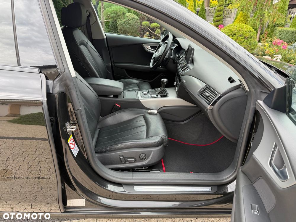 Audi A7 Sportback 3.0 TDI quattro S tronic sport selection - 4