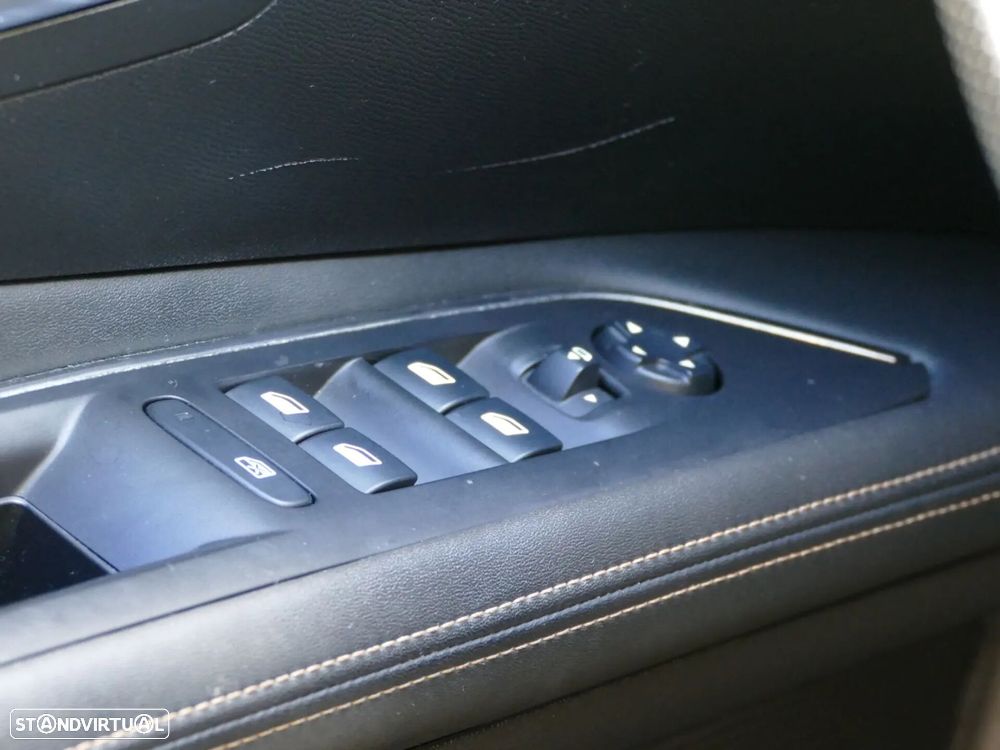 Peugeot 3008 1.5 BlueHDi GT Line EAT8 - 28