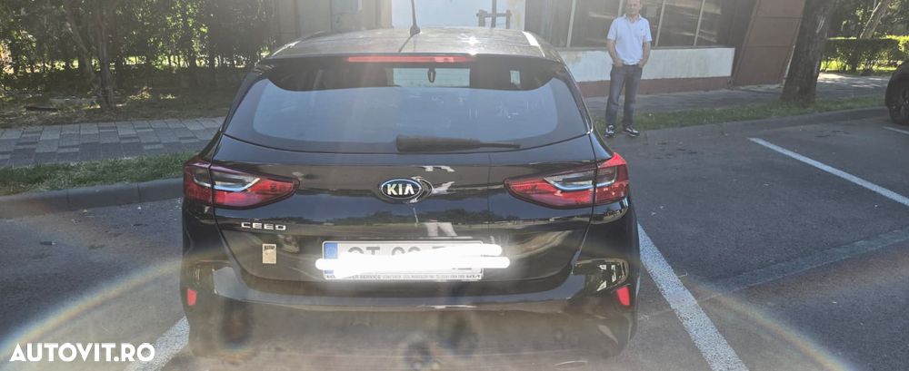 Kia Ceed - 15