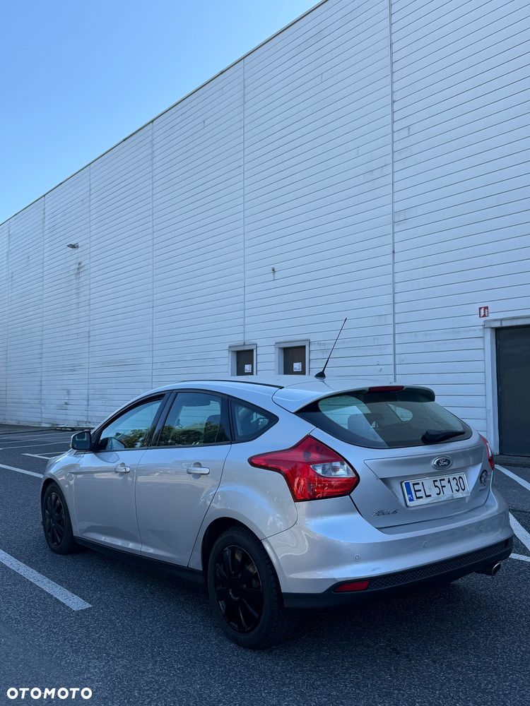 Ford Focus ver-2-0-tdci-dpf-styleplus - 5