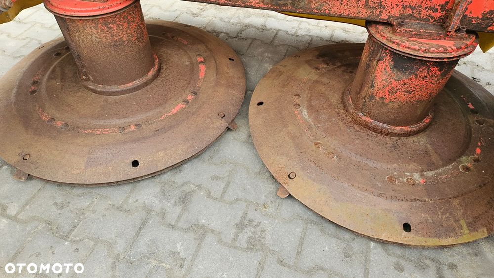 Kuhn Kosiarka dyskowa Zestaw Motyl FC 813 FF + FC 313 lub FC 280 / KUHN FC 9530 D + FC 313 DF-FF - 36