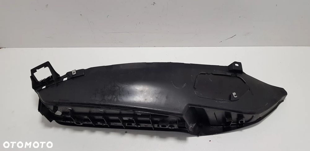 Piaggio MP3 250 Podest Prawy - 3
