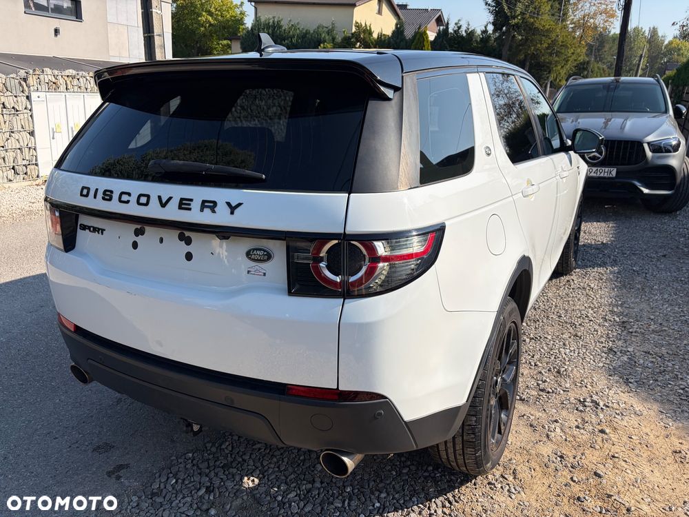 Land Rover Discovery Sport - 10