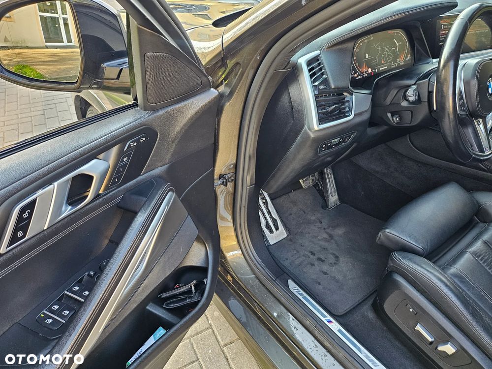 BMW X6 - 21
