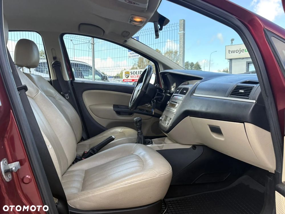 Fiat Linea 1.4 T-Jet 16V Emotion - 19