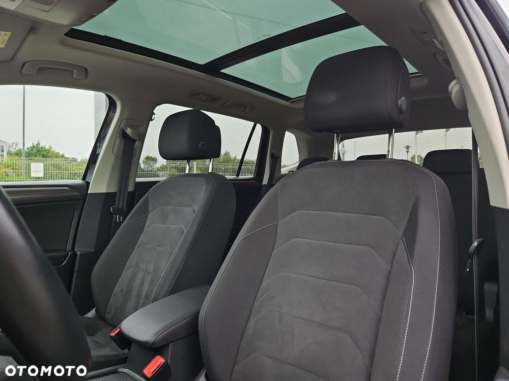 Volkswagen Tiguan Allspace - 21