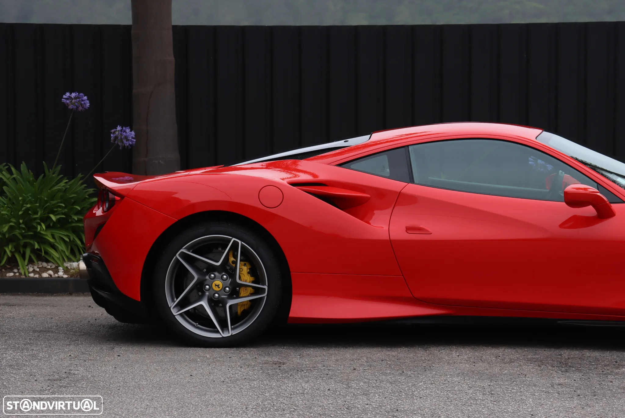 Ferrari F8 Tributo Standard - 36