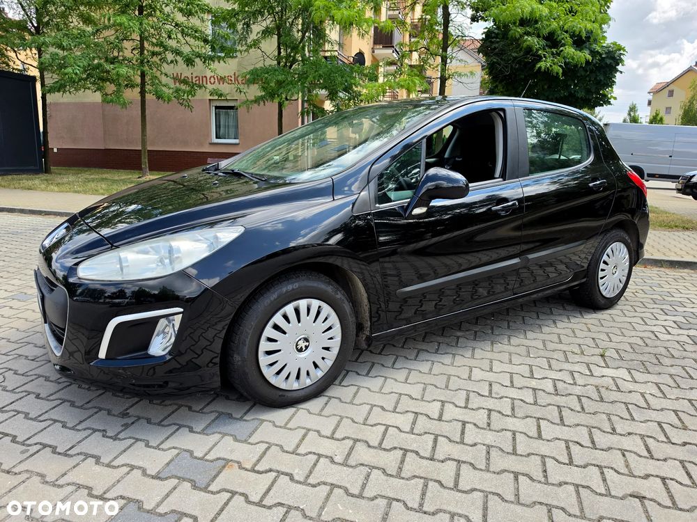 Peugeot 308 - 1