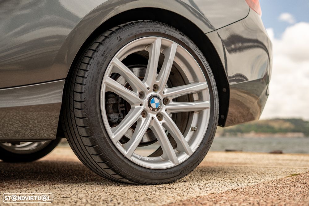 BMW 228 i Auto - 15